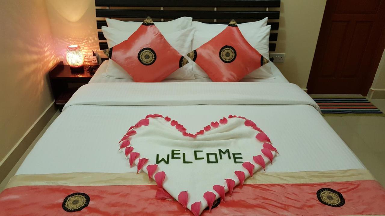 Equa Reef Maldives Hotell Addu City Exteriör bild